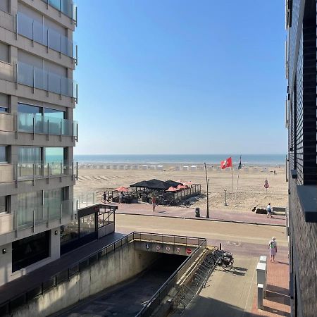 Appartement Seaview Koksijde Esterno foto